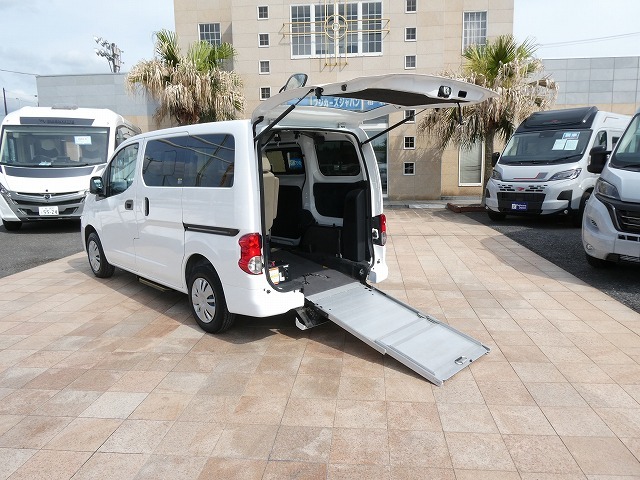 日産NV200バネット