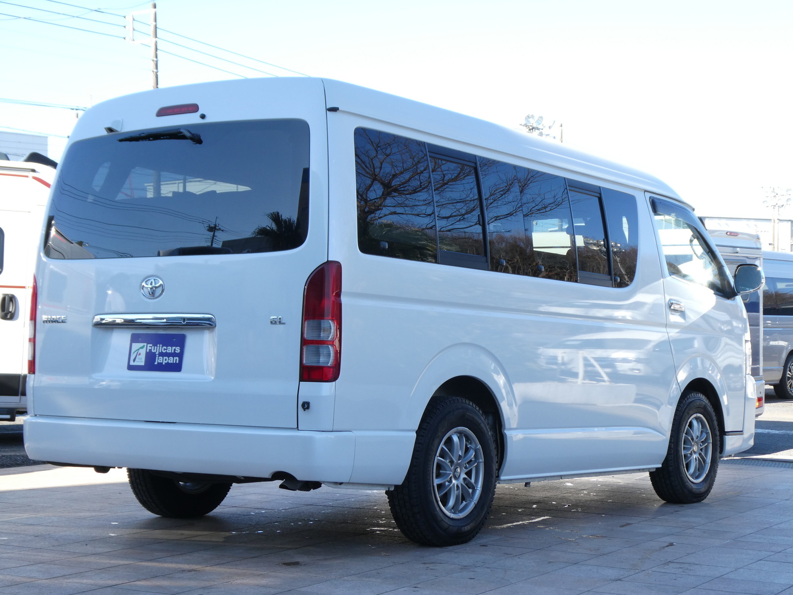 キャンピングカーバンコン