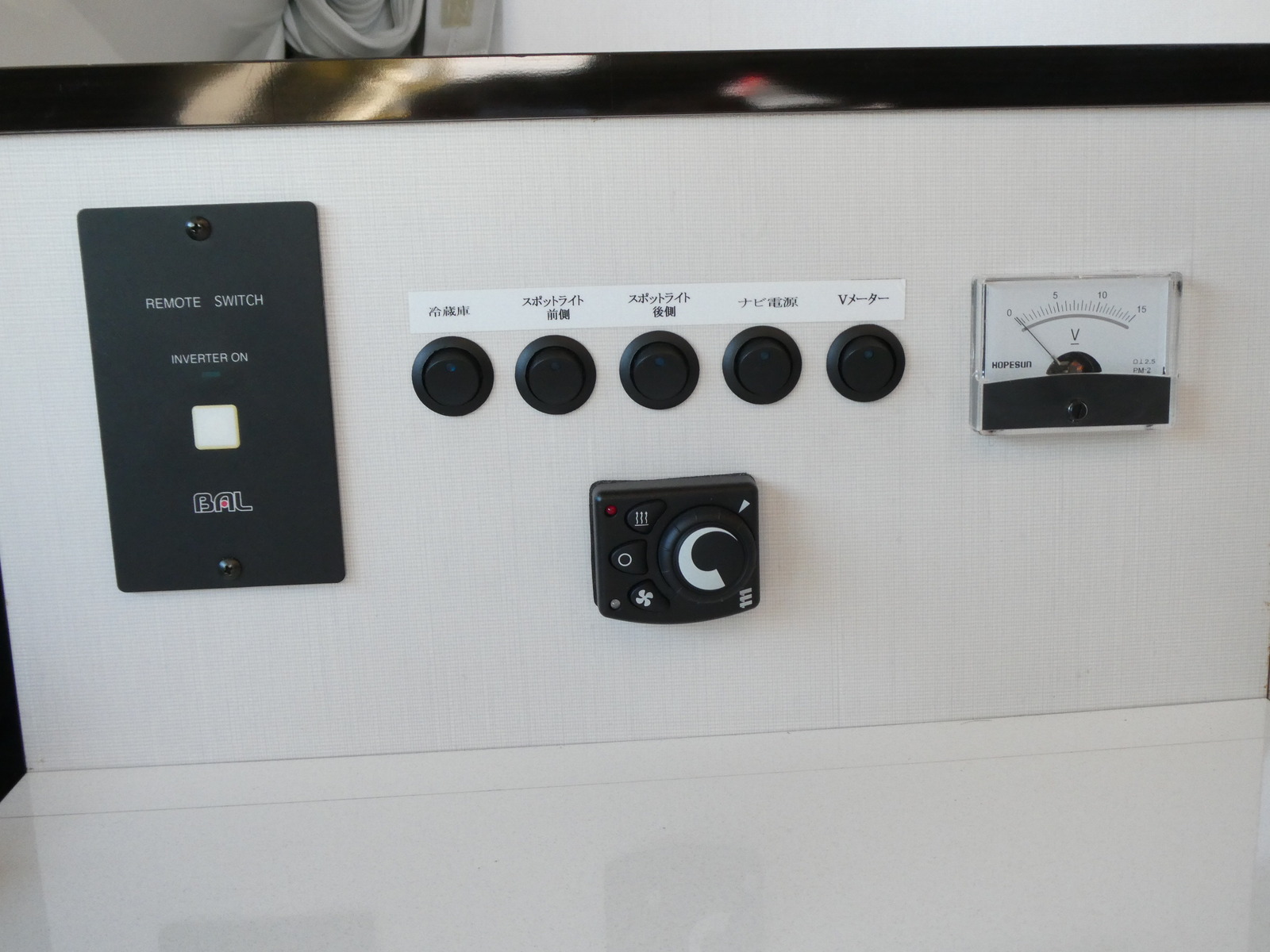 キャンピングカーバンコン