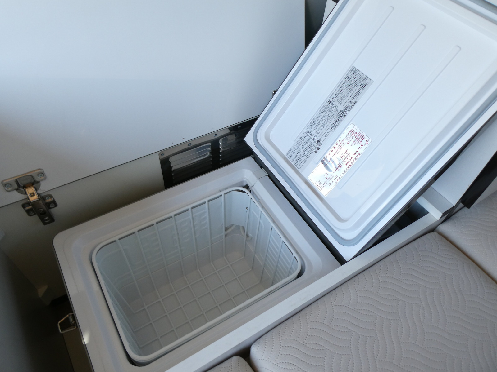 キャンピングカーバンコン