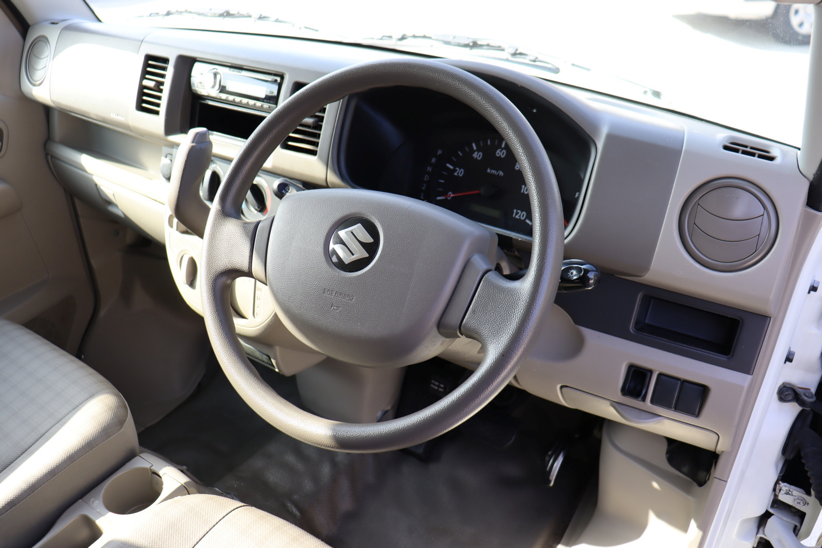 スズキエブリイ