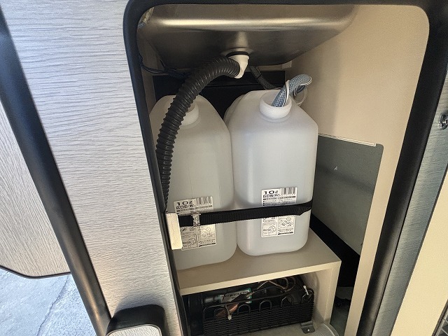 キャンピングカーバンコン