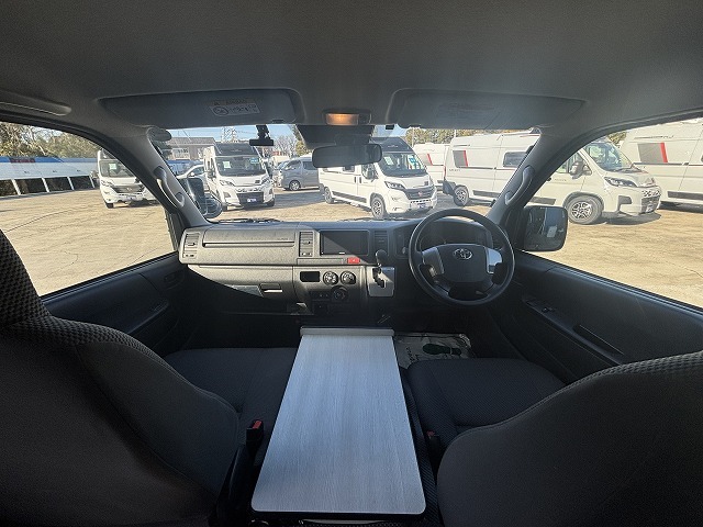 キャンピングカーバンコン