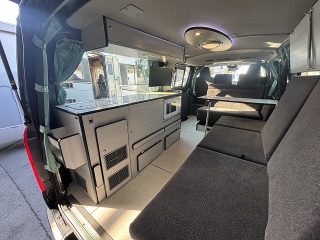 キャンピングカーバンコン