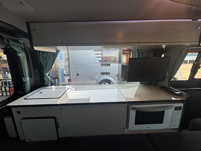 キャンピングカーバンコン