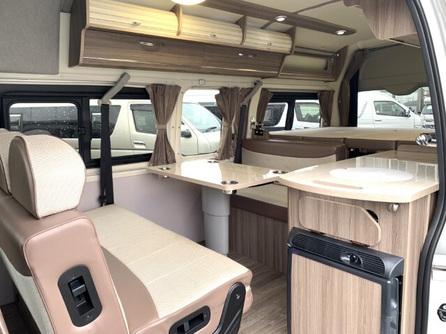 キャンピングカーバンコン