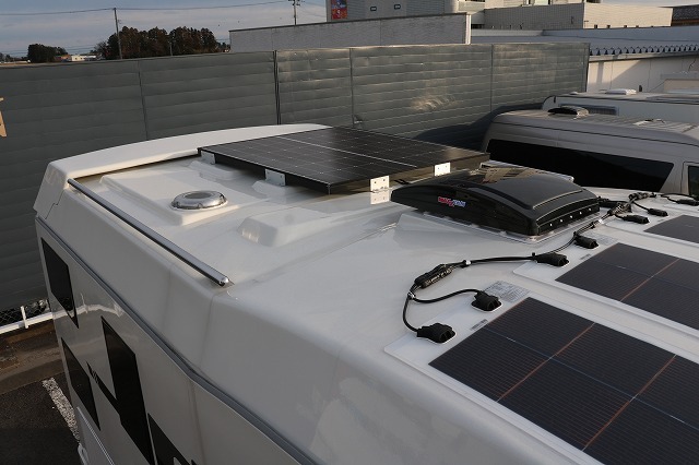 キャンピングカーキャブコン