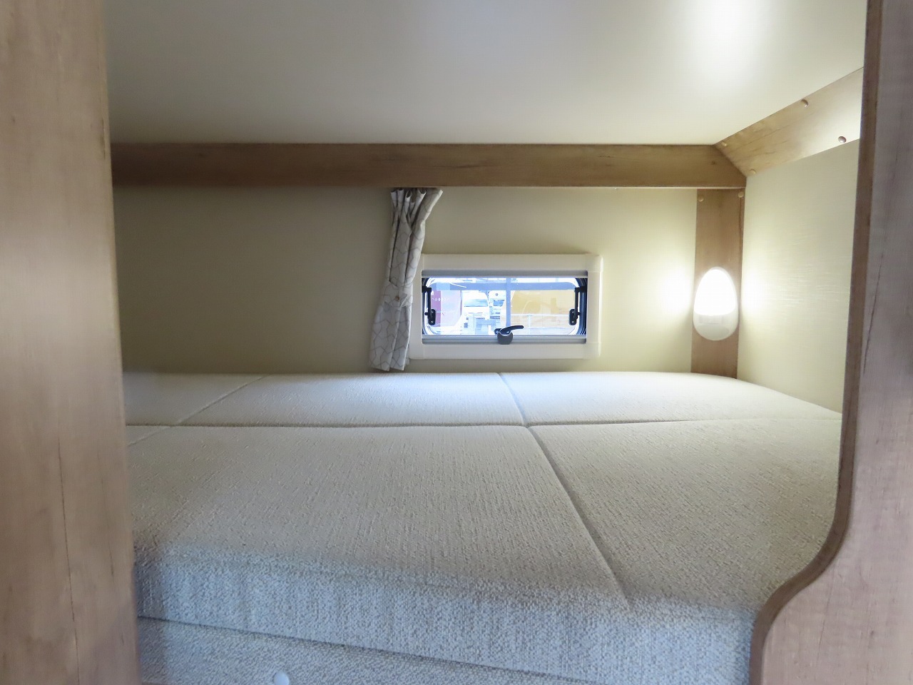 キャンピングカーキャブコン