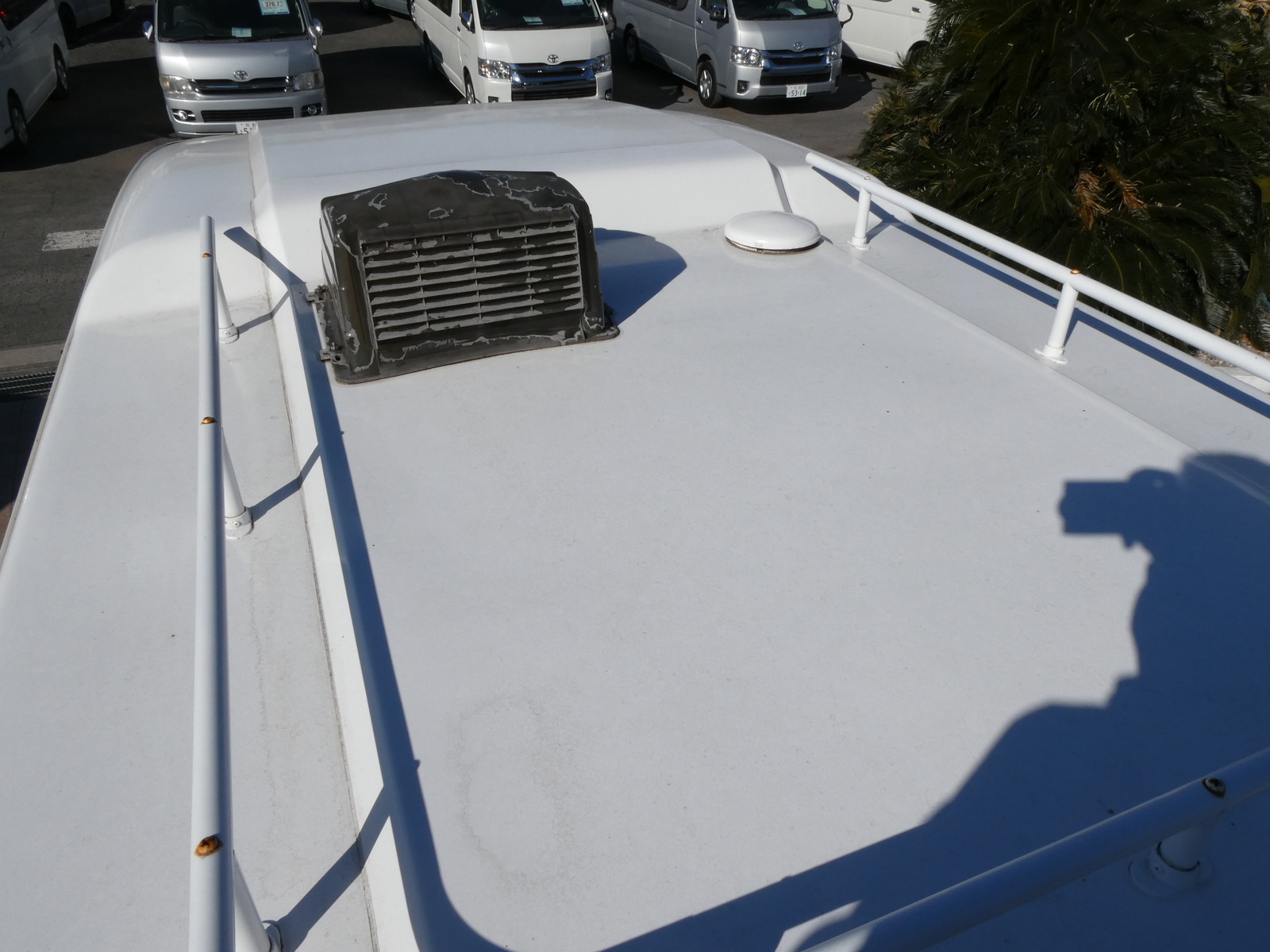 キャンピングカーキャブコン