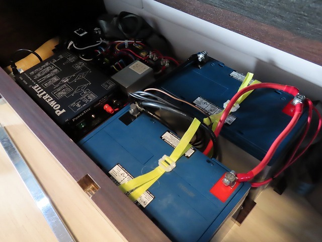 キャンピングカーバンコン