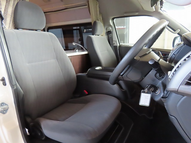 キャンピングカーバンコン