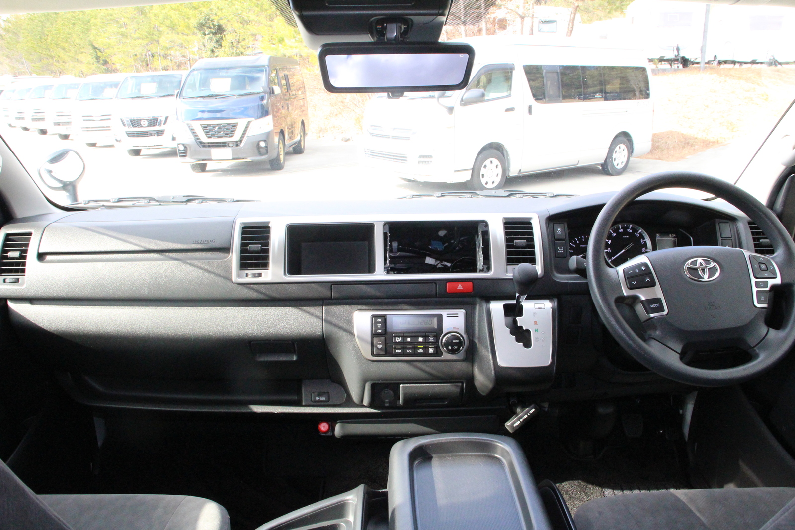 キャンピングカーバンコン