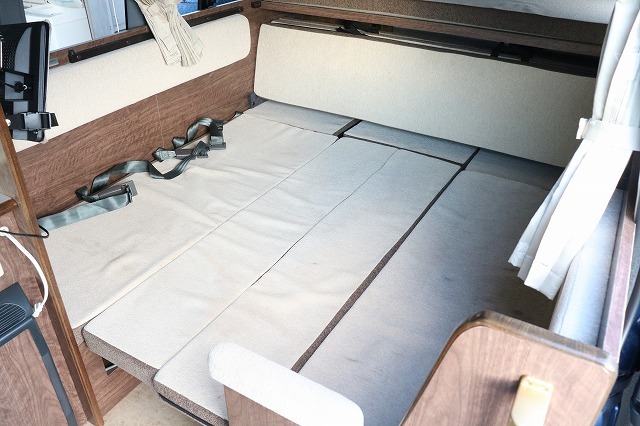 キャンピングカーバンコン