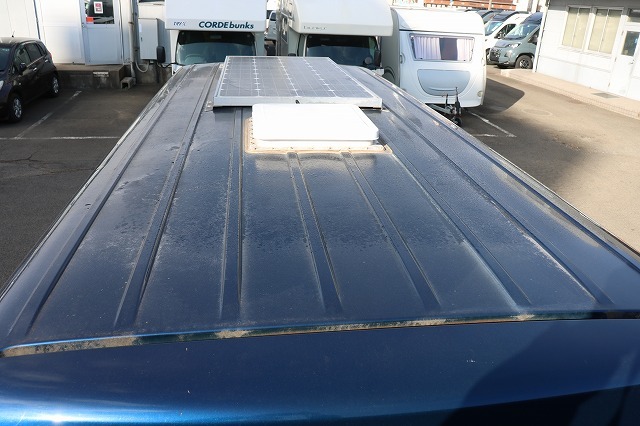 キャンピングカーバンコン