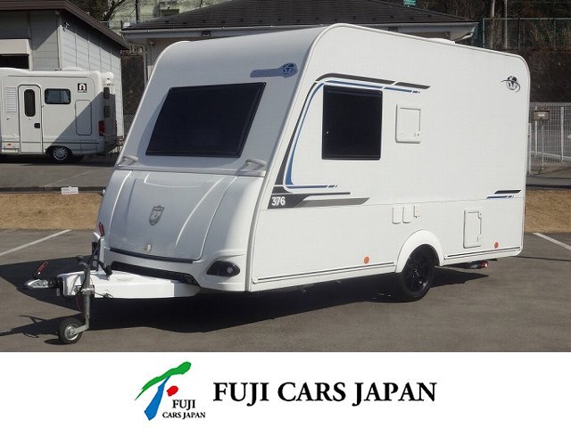 トレーラー トリガノ エメロード376VIP　けん引免許不要