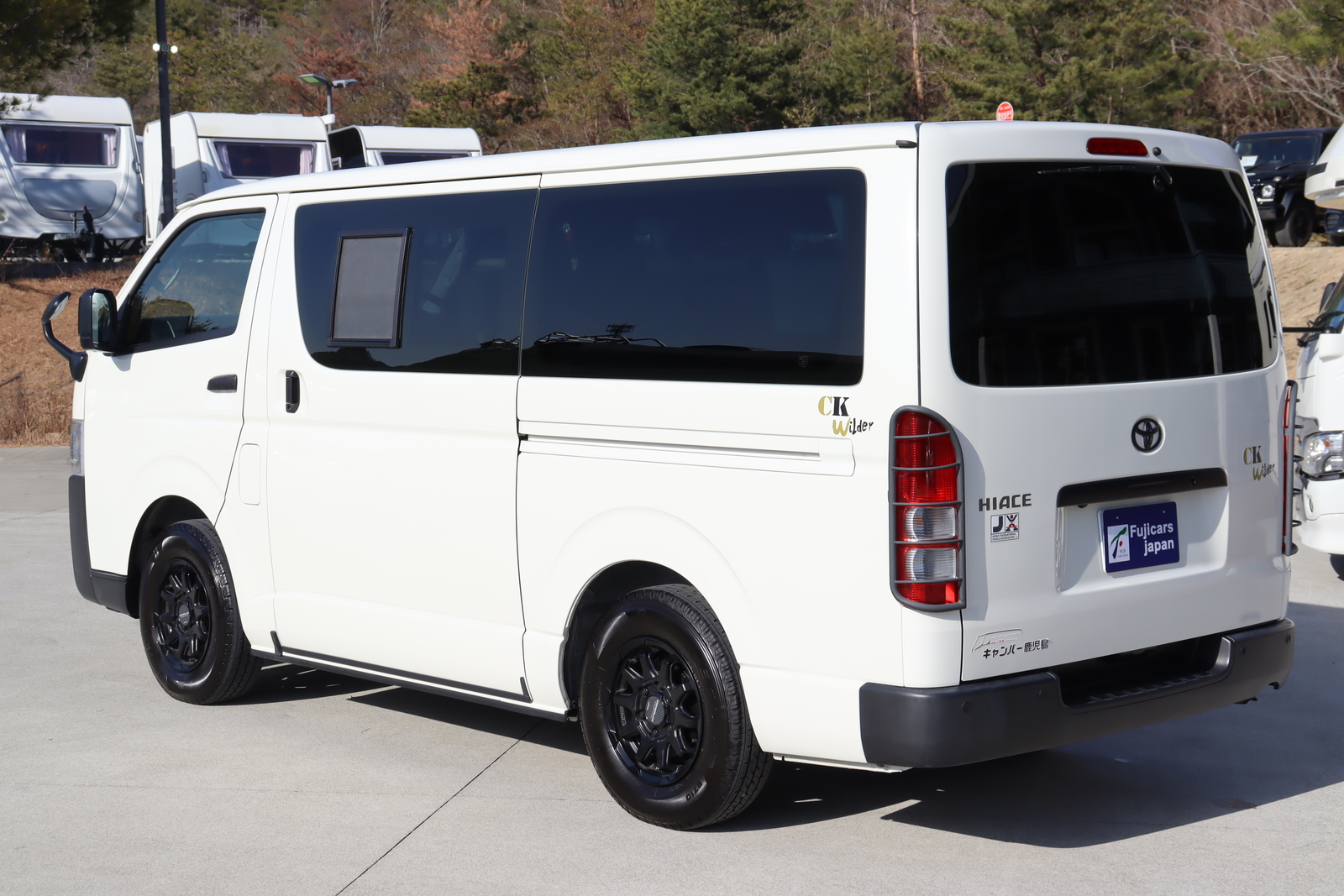 キャンピングカーバンコン