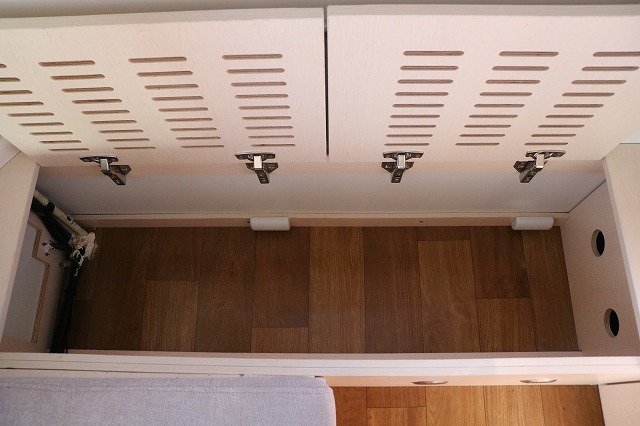 キャンピングカー軽キャンパー