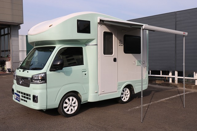 キャンピングカー軽キャンパー
