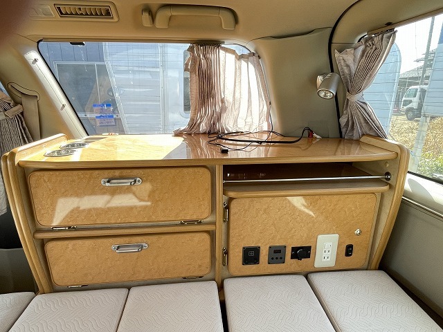 キャンピングカーバンコン