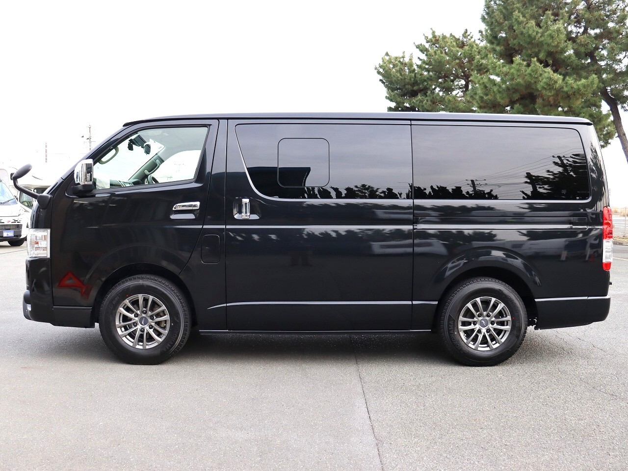 キャンピングカーバンコン