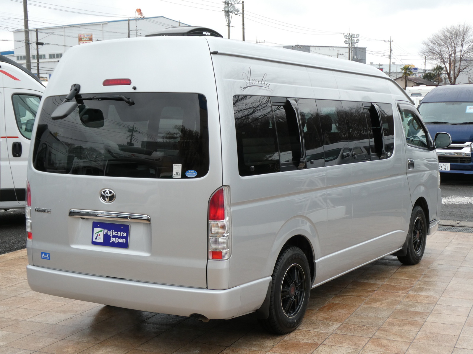 キャンピングカーバンコン