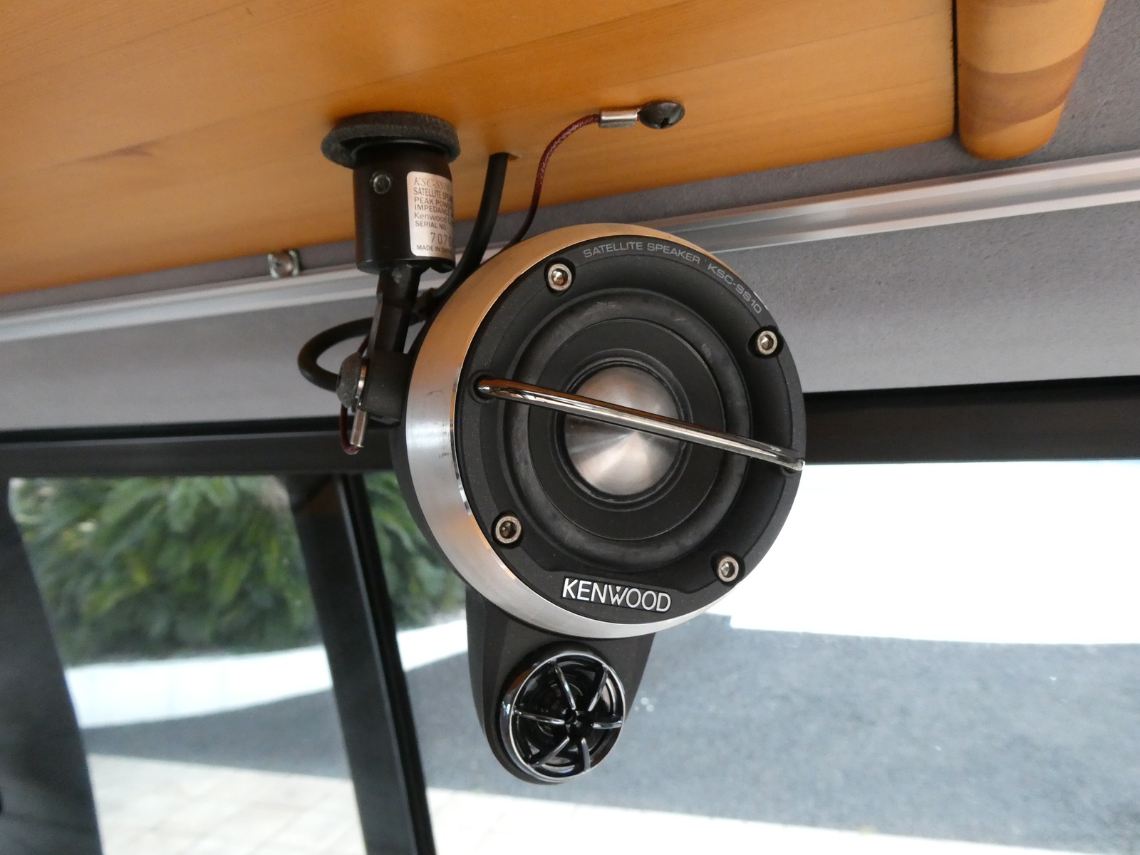 キャンピングカーバンコン