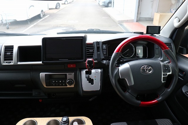 キャンピングカーバンコン