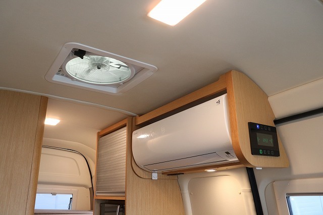 キャンピングカーバンコン