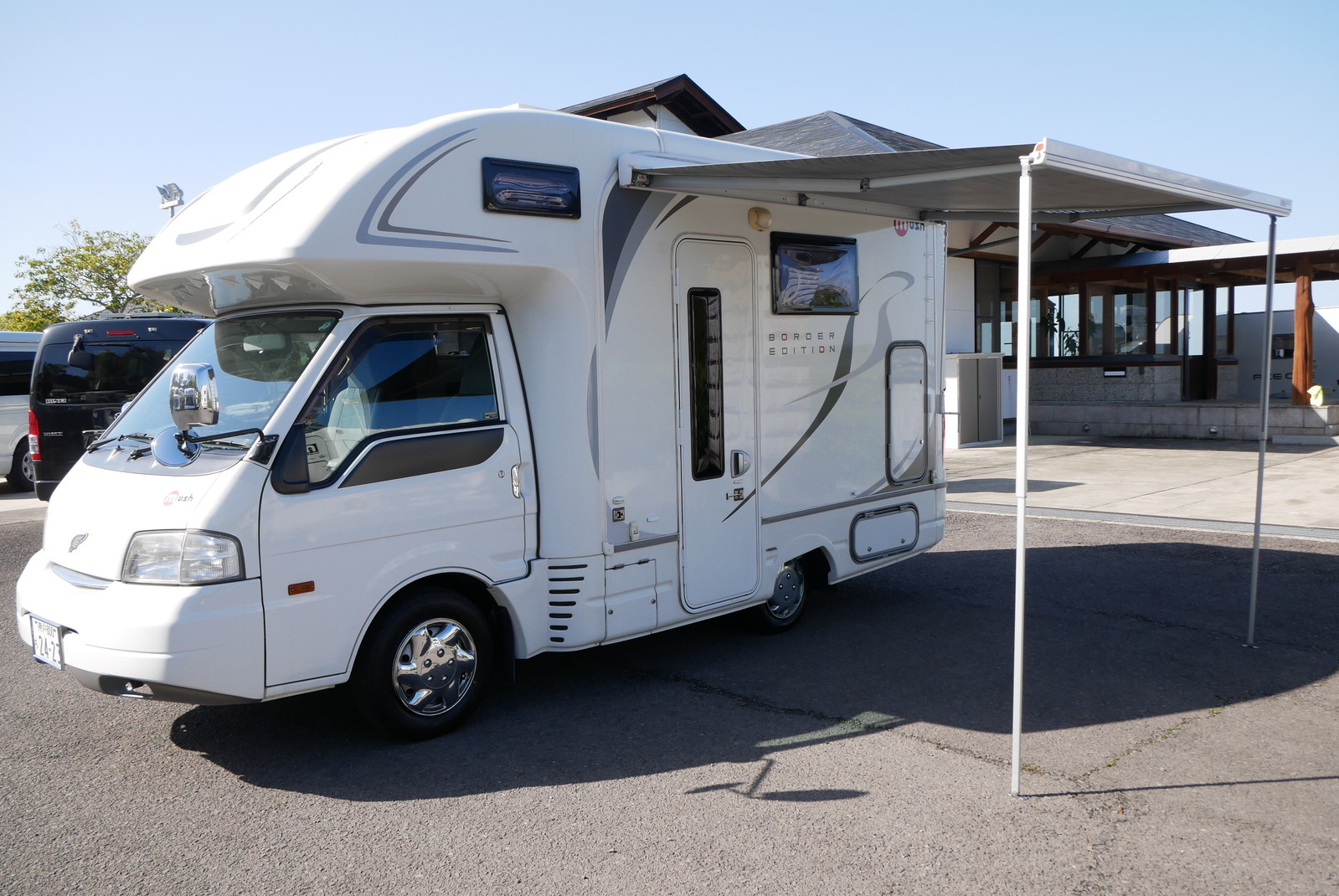 キャンピングカーキャブコン