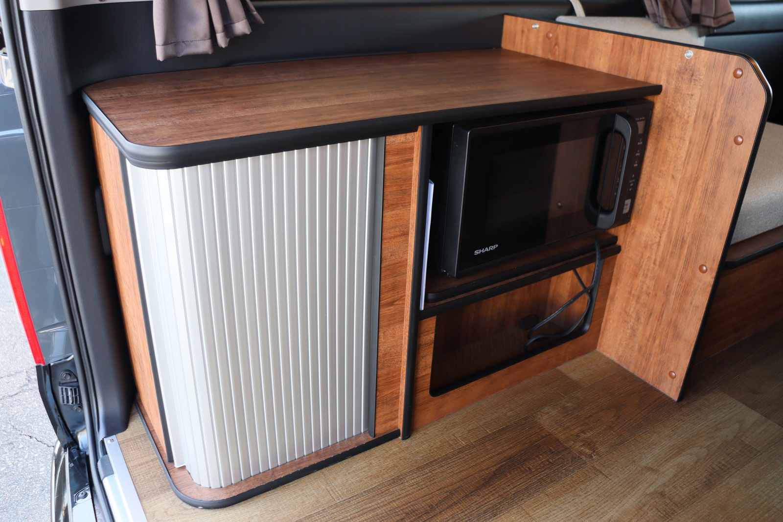 キャンピングカーバンコン