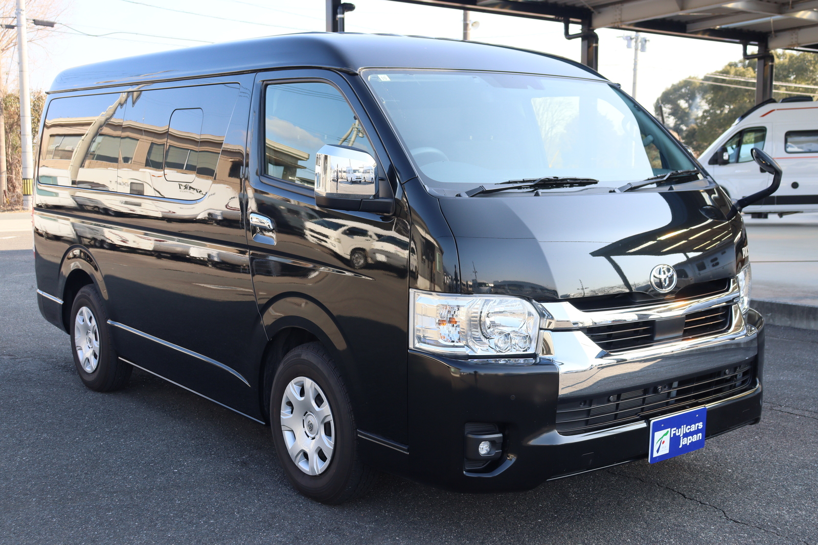 キャンピングカーバンコン