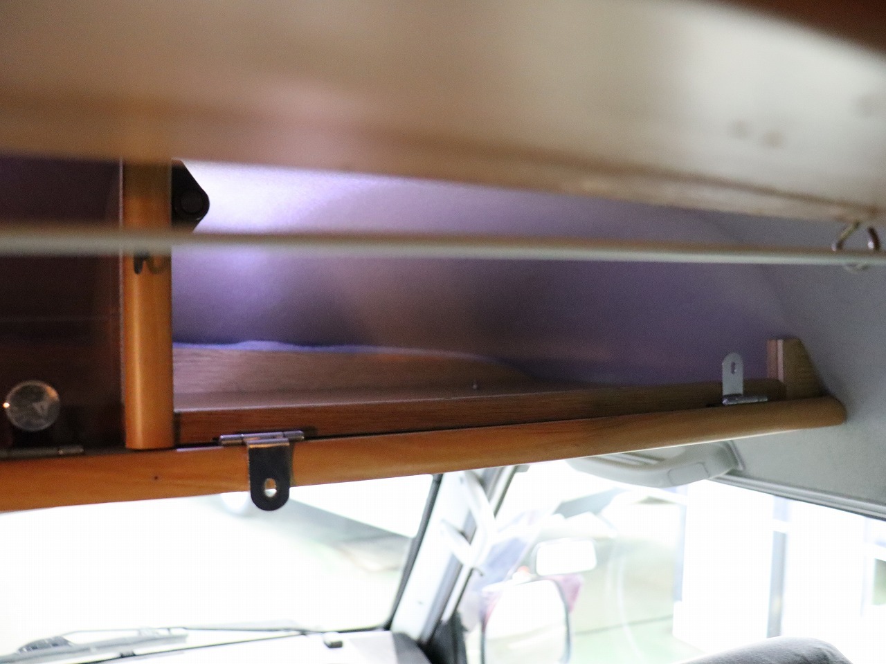 キャンピングカーバンコン