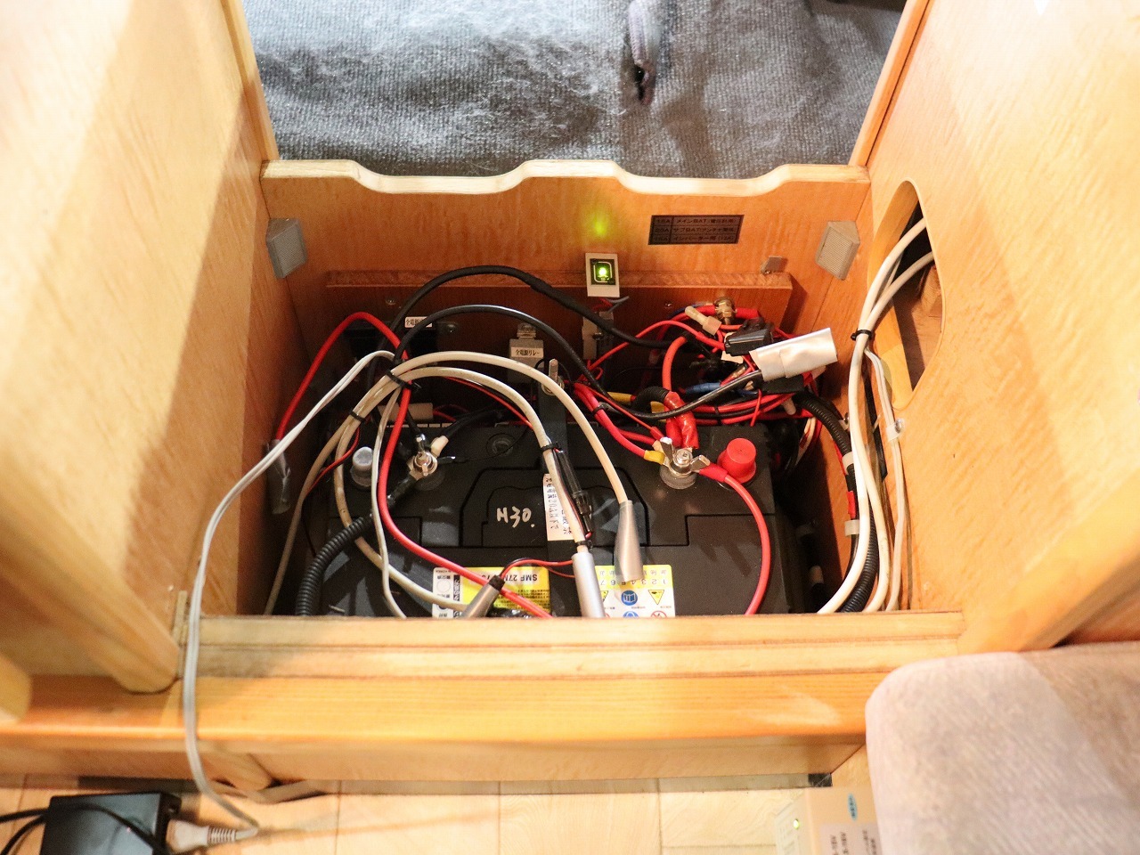 キャンピングカーバンコン