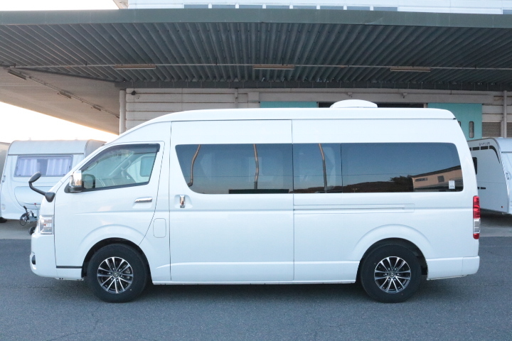 キャンピングカーバンコン