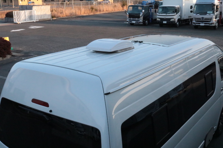 キャンピングカーバンコン