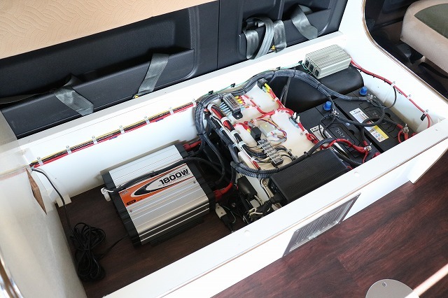 キャンピングカーバンコン