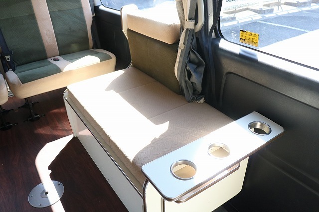 キャンピングカーバンコン