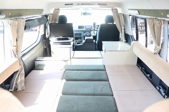 キャンピングカーバンコン