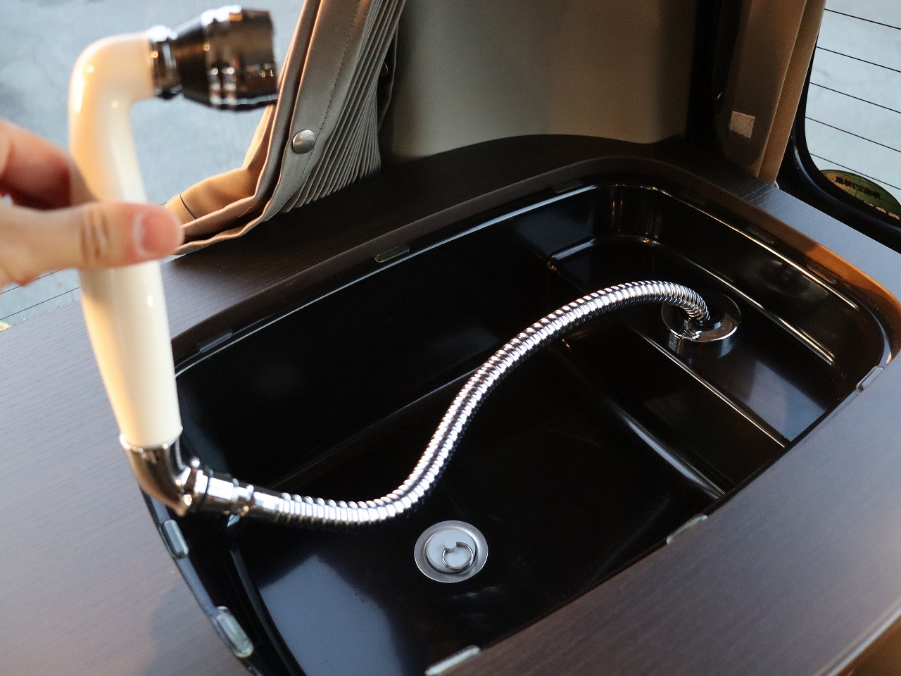 キャンピングカーバンコン