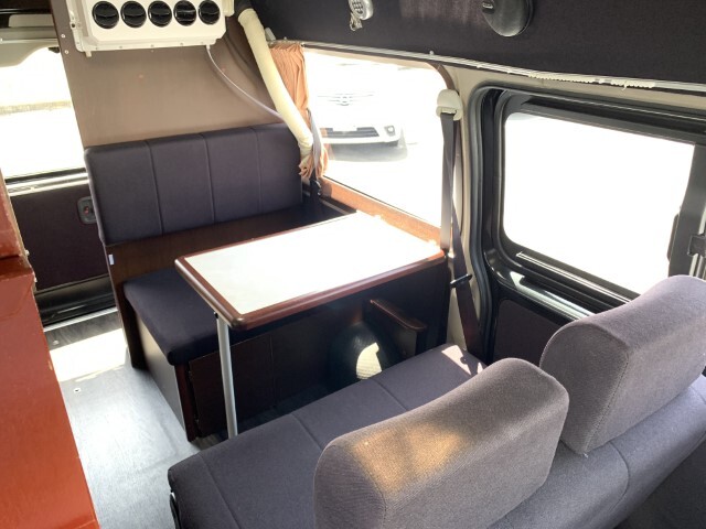 キャンピングカーバンコン