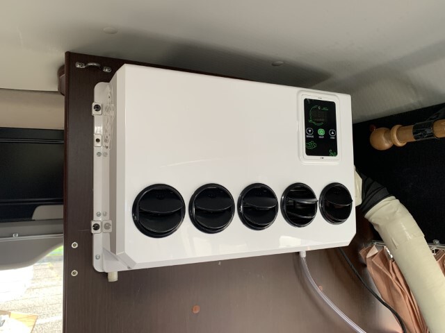 キャンピングカーバンコン