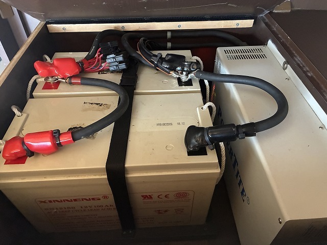 キャンピングカーキャブコン 