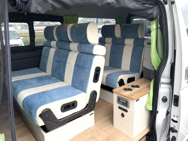 キャンピングカーバンコン