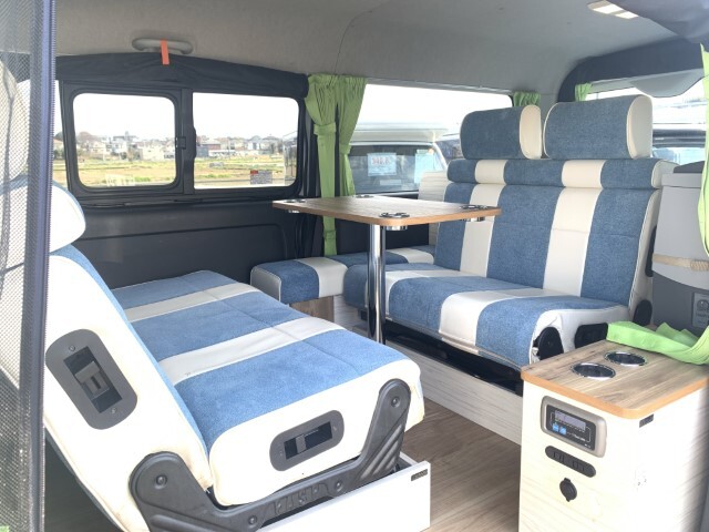 キャンピングカーバンコン