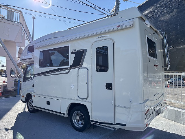 キャンピングカーキャブコン
