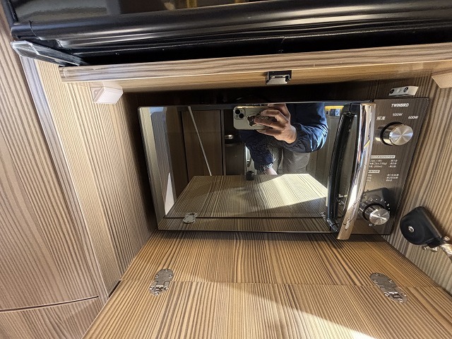 キャンピングカーキャブコン