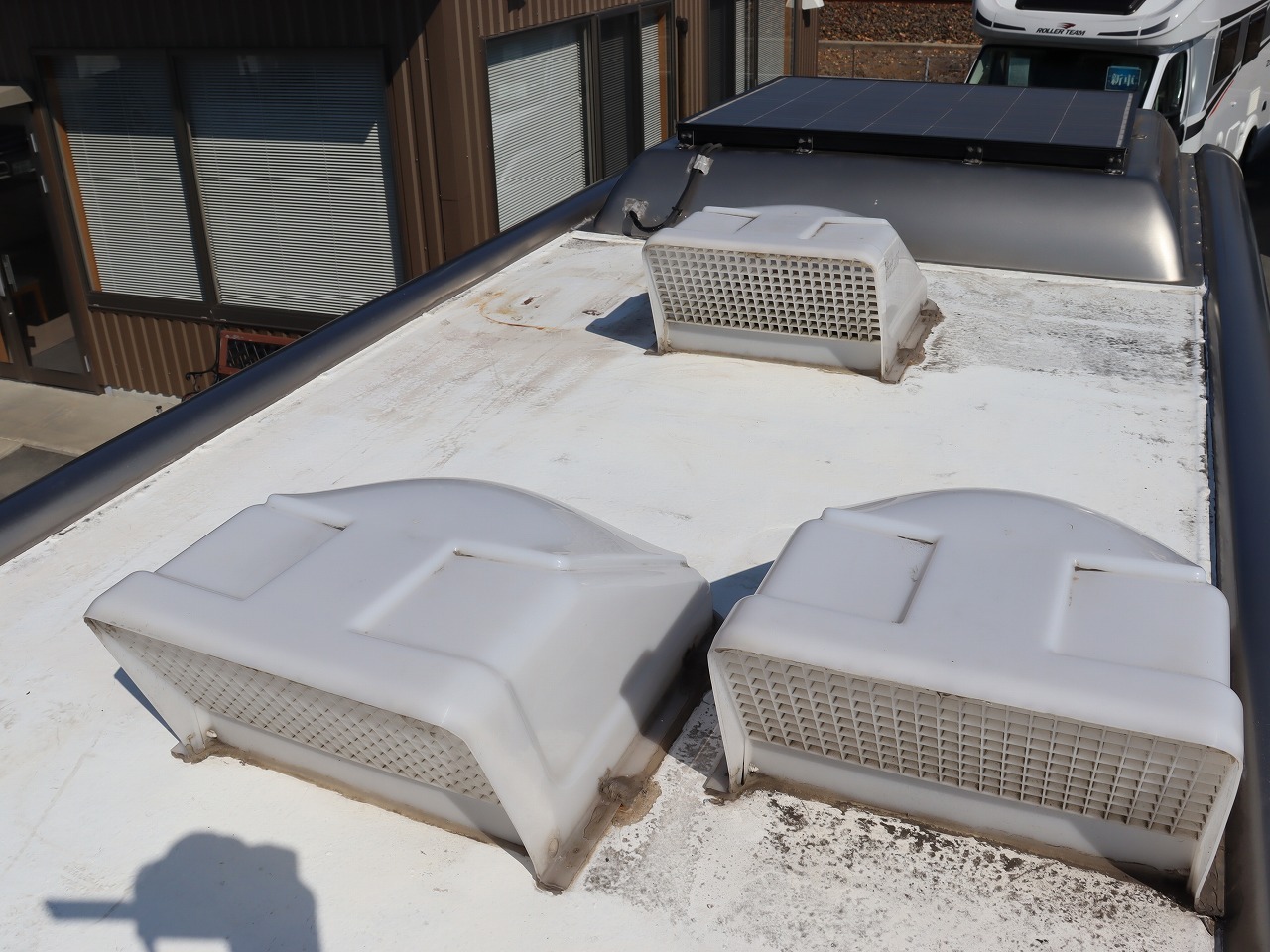 キャンピングカーキャブコン