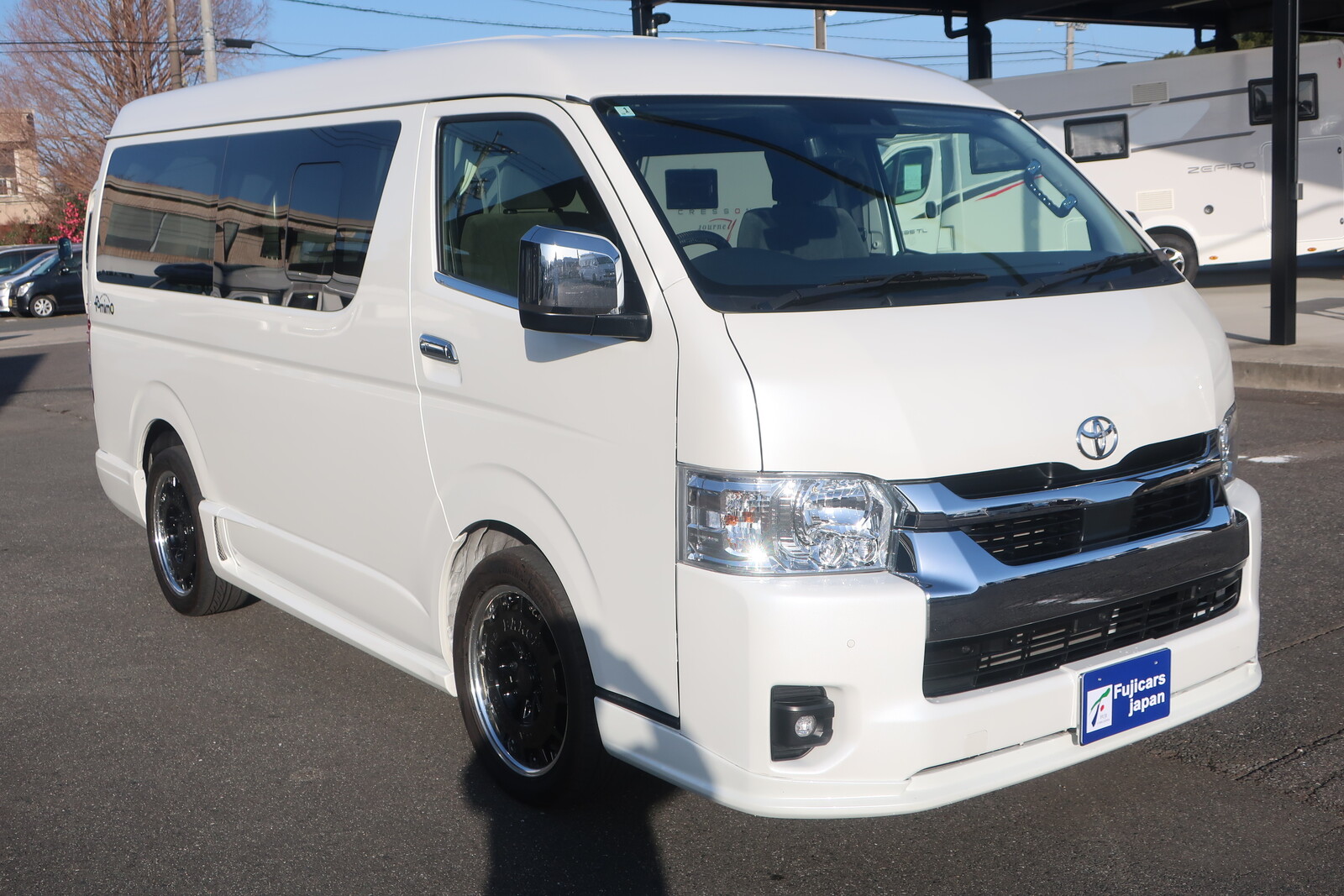 キャンピングカーバンコン