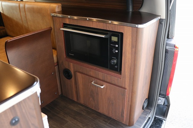 キャンピングカーバンコン