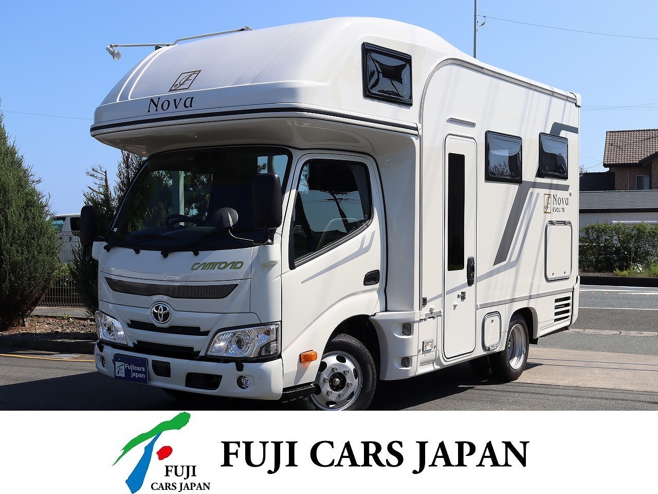 キャブコン フジカーズジャパン NOVA タイプR 新車